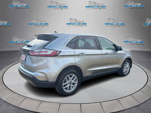 Used 2022 Ford Edge SEL image 3