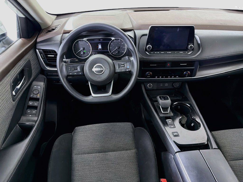 Used 2023 Nissan Rogue SV FWD image 24