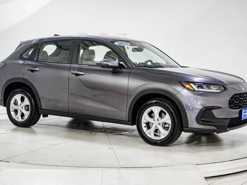 Used 2023 Honda HR-V LX image 12