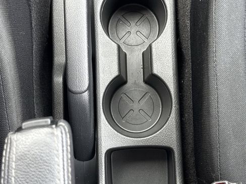 Used 2024 Nissan Kicks S image 25