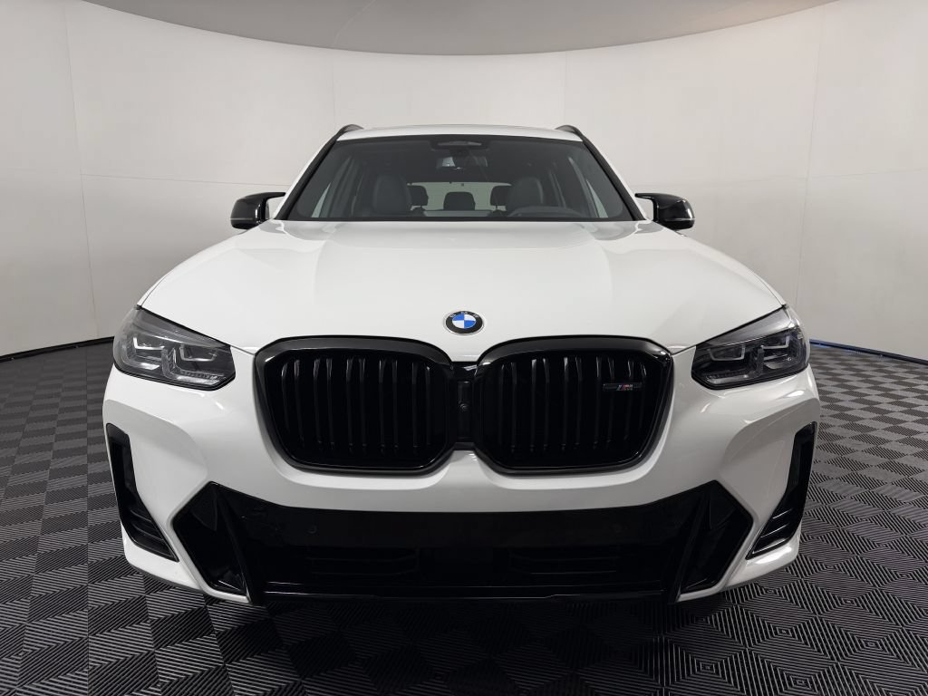 Used 2024 BMW X3 M40i AWD/4WD image 2