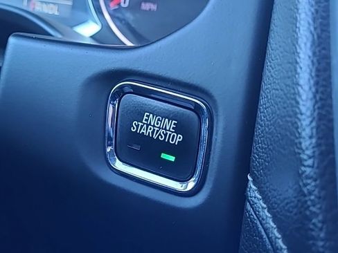 Used 2017 GMC Acadia SLT image 24