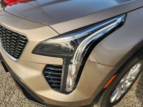 Used 2023 Cadillac XT4 Luxury FWD image 6