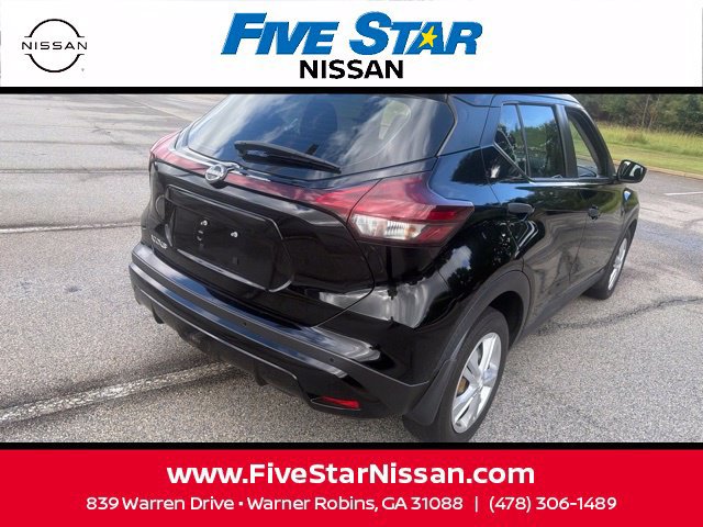 Used 2024 Nissan Kicks S FWD image 14