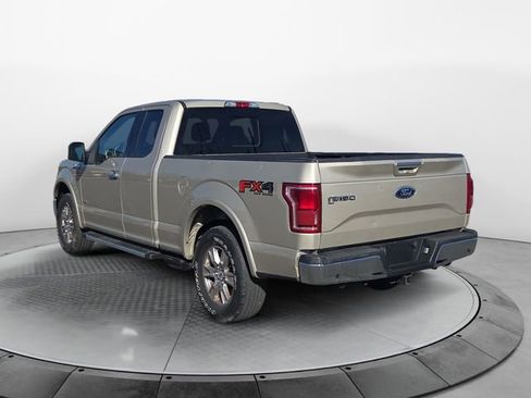 Used 2017 Ford F150 Lariat image 3