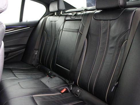 Used 2017 BMW 530i image 17