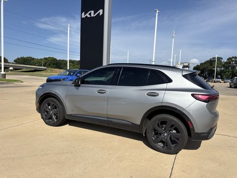 Used 2024 Buick Envision Sport Touring AWD/4WD image 24