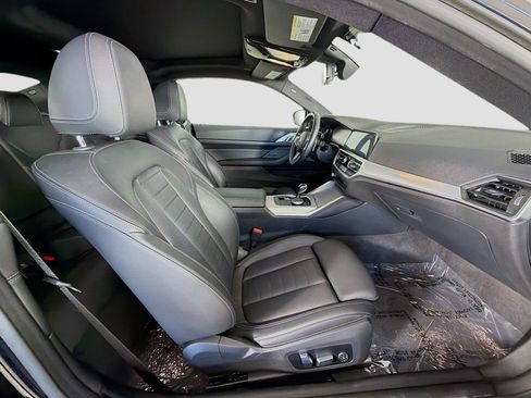 Used 2023 BMW 430i Coupe w/ M Sport Package RWD image 30
