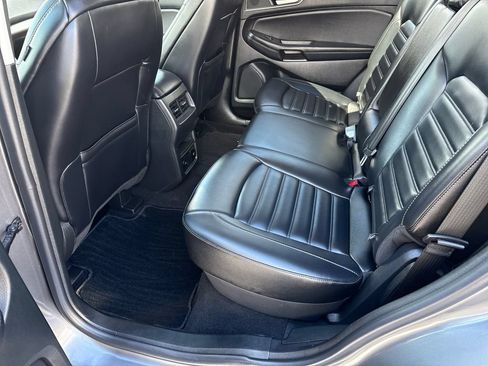 Used 2024 Ford Edge SEL w/ Convenience Package AWD/4WD image 17
