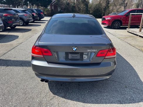 Used 2008 BMW 328i Coupe image 4