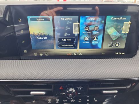 New 2026 Nissan Kicks SR image 15