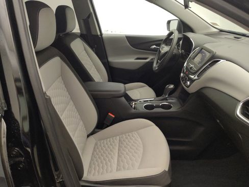 Used 2020 Chevrolet Equinox LS w/ LS Convenience Package FWD image 21