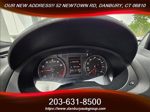 Used 2017 Audi Q3 2.0T Premium AWD/4WD image 11