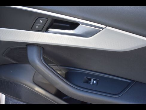 Used 2018 Audi A4 2.0T allroad Premium Plus image 36