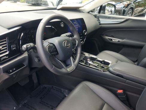 Certified 2025 Lexus NX 250 FWD w/ Towing Package (2000 Lbs) image 16