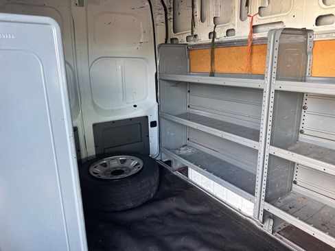 Used 2018 Nissan NV 3500 SV image 30