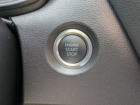 Used 2026 Toyota Corolla SE FWD image 27