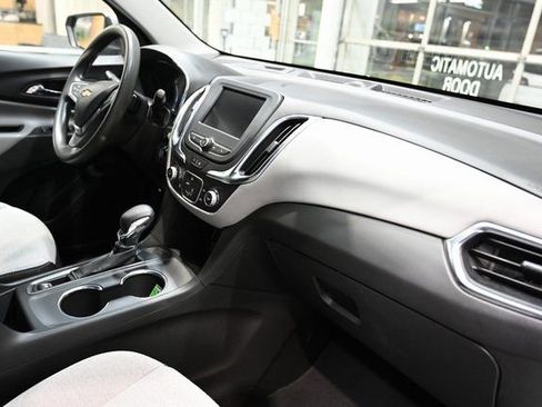 Used 2023 Chevrolet Equinox LT image 11