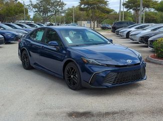 New 2026 Toyota Camry SE video 3