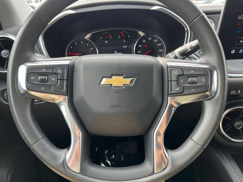 Used 2026 Chevrolet Blazer LT AWD/4WD image 29