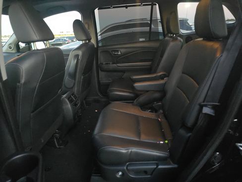 Used 2019 Honda Pilot Touring image 18