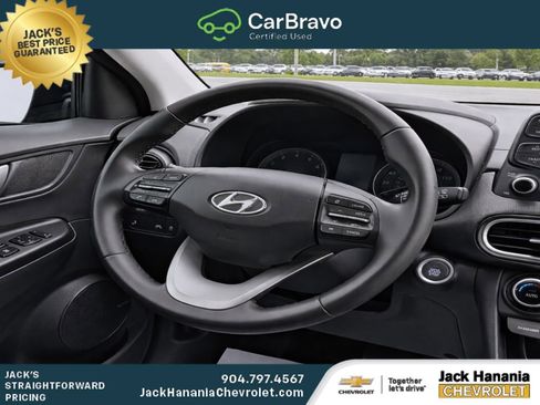 Used 2021 Hyundai Kona Limited w/ Cargo Package FWD image 11