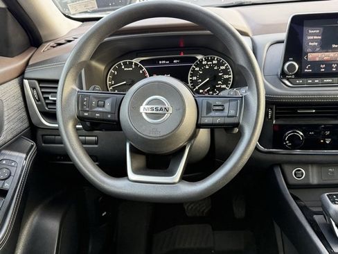 Certified 2021 Nissan Rogue S image 22