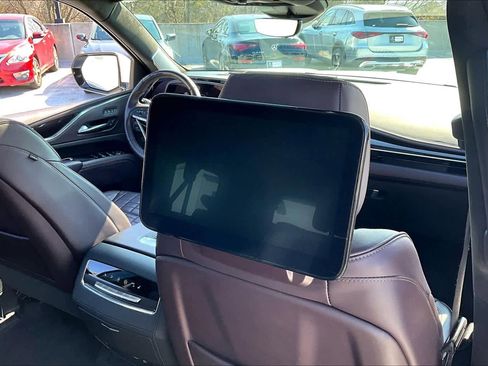 Used 2023 Cadillac Escalade ESV Premium Luxury Platinum w/ LPO, Radiant Package image 32