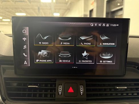 Used 2022 Audi Q5 Premium AWD/4WD image 13