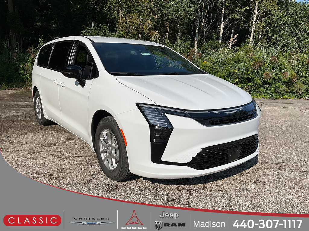 New 2027 Chrysler Pacifica Select FWD image 1