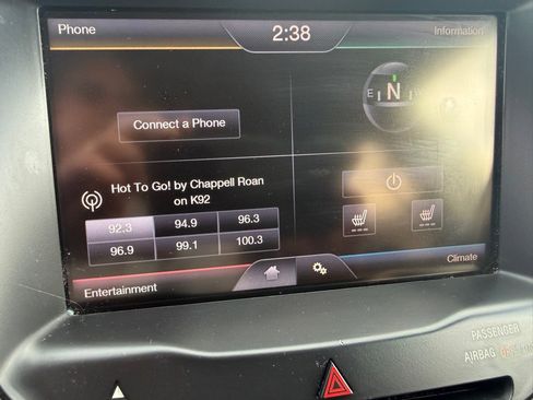 Used 2013 Ford Edge SEL image 13