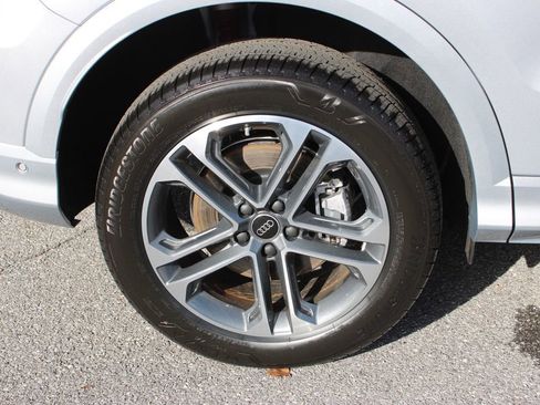 New 2025 Audi Q5 2.0T Premium image 35