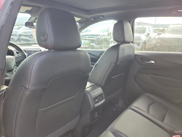 Used 2022 Chevrolet Equinox RS w/ RS Leather Package FWD image 21