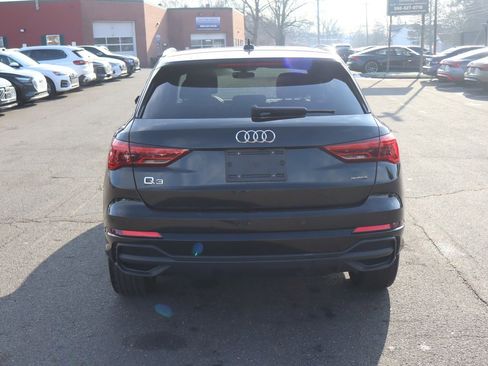 Used 2023 Audi Q3 2.0T Premium w/ Convenience Package image 7
