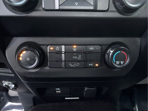 Used 2017 Ford F150 XL w/ XL Power Equipment Group image 24