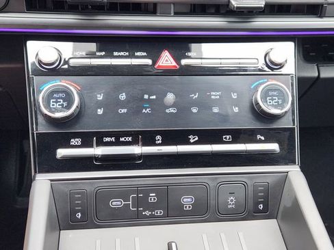 Used 2024 Hyundai Santa Fe Calligraphy image 14