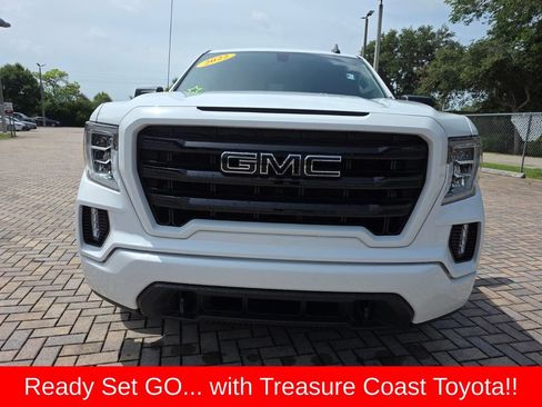Used 2022 GMC Sierra 1500 Elevation w/ Preferred Package RWD image 3