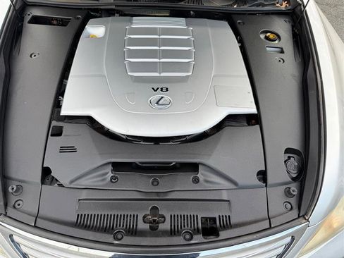 Used 2011 Lexus LS 460 AWD image 40