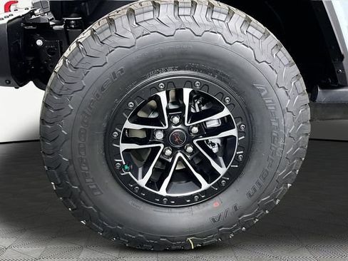 New 2026 Jeep Wrangler Unlimited Rubicon AWD/4WD image 11