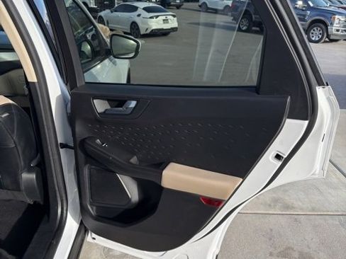 Used 2020 Ford Escape SEL image 29