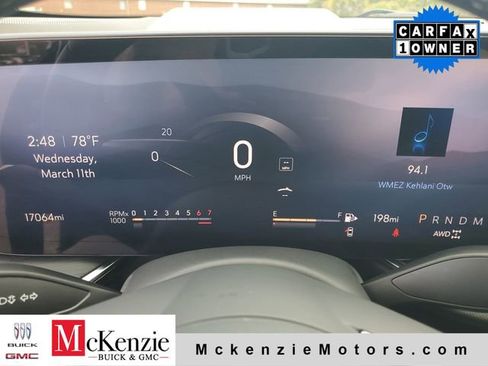 Used 2025 Buick Envision Preferred AWD/4WD image 13