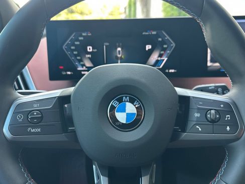 Used 2025 BMW iX M60 image 31