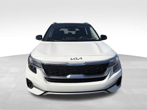 Certified 2023 Kia Seltos S image 11