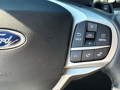 Certified 2021 Ford Explorer XLT w/ Equipment Group 202A image 20