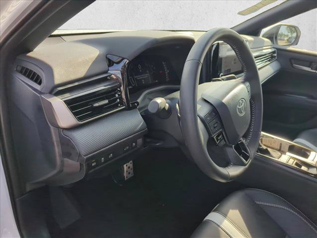 Certified 2026 Toyota Camry SE w/ Convenience Package FWD image 15