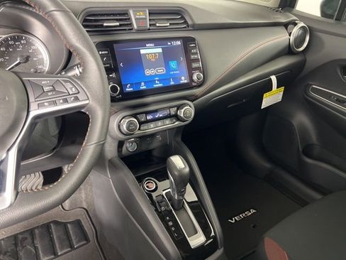 New 2025 Nissan Versa SR w/ Trunk Package FWD image 22