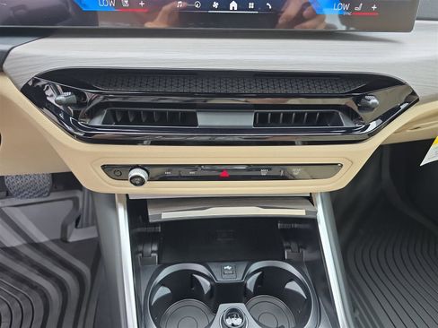 New 2026 BMW 430i xDrive Coupe w/ Parking Assistance Package image 24