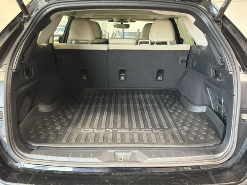 Certified 2024 Subaru Outback Limited AWD/4WD image 18