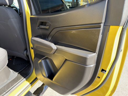 Used 2024 Chevrolet Colorado Trail Boss w/ Advanced Trailering Package image 13