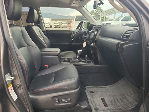 Used 2016 Toyota 4Runner TRD Pro AWD/4WD image 29